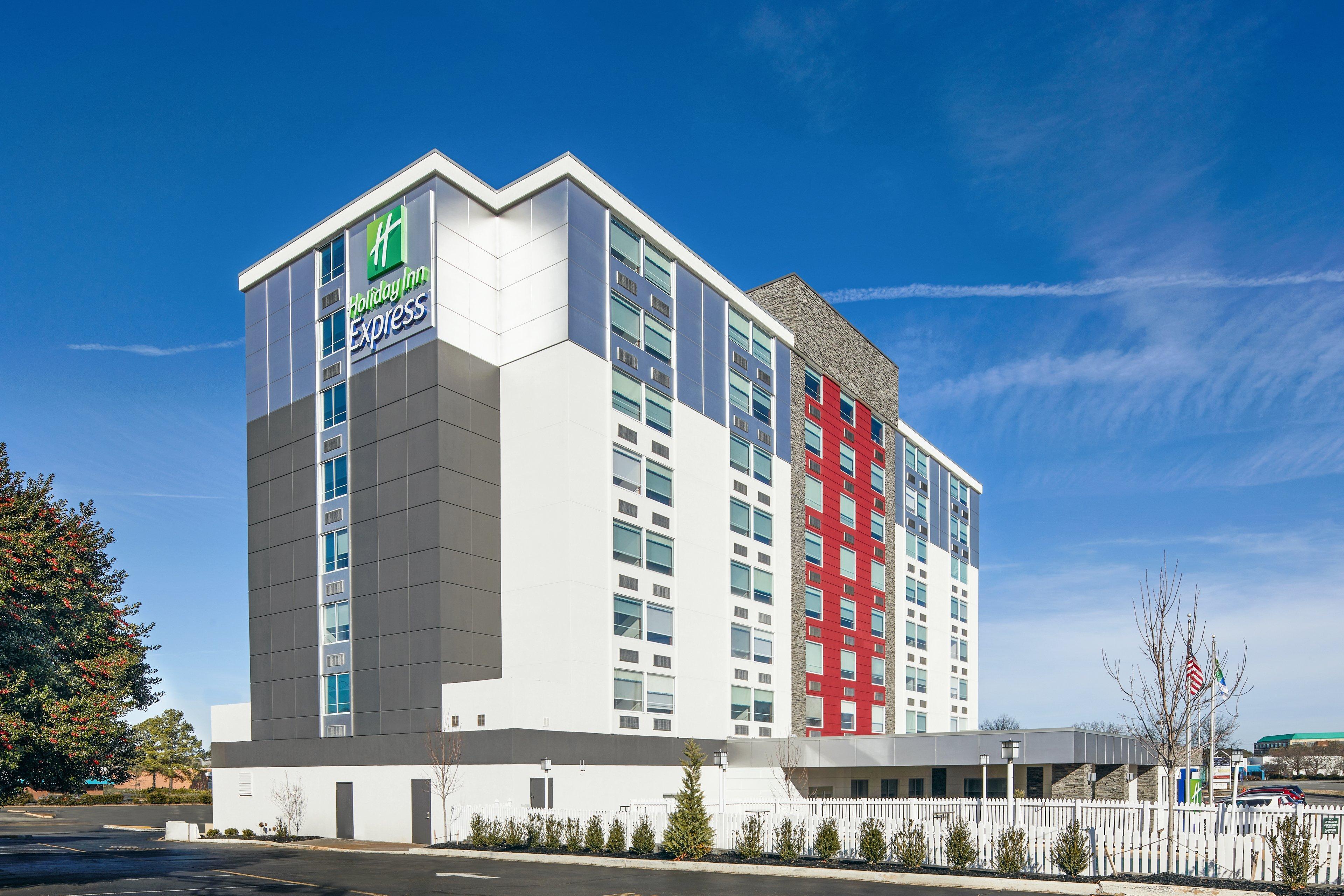 Holiday Inn Express Richmond - Midtown By Ihg Dumbarton Exterior photo