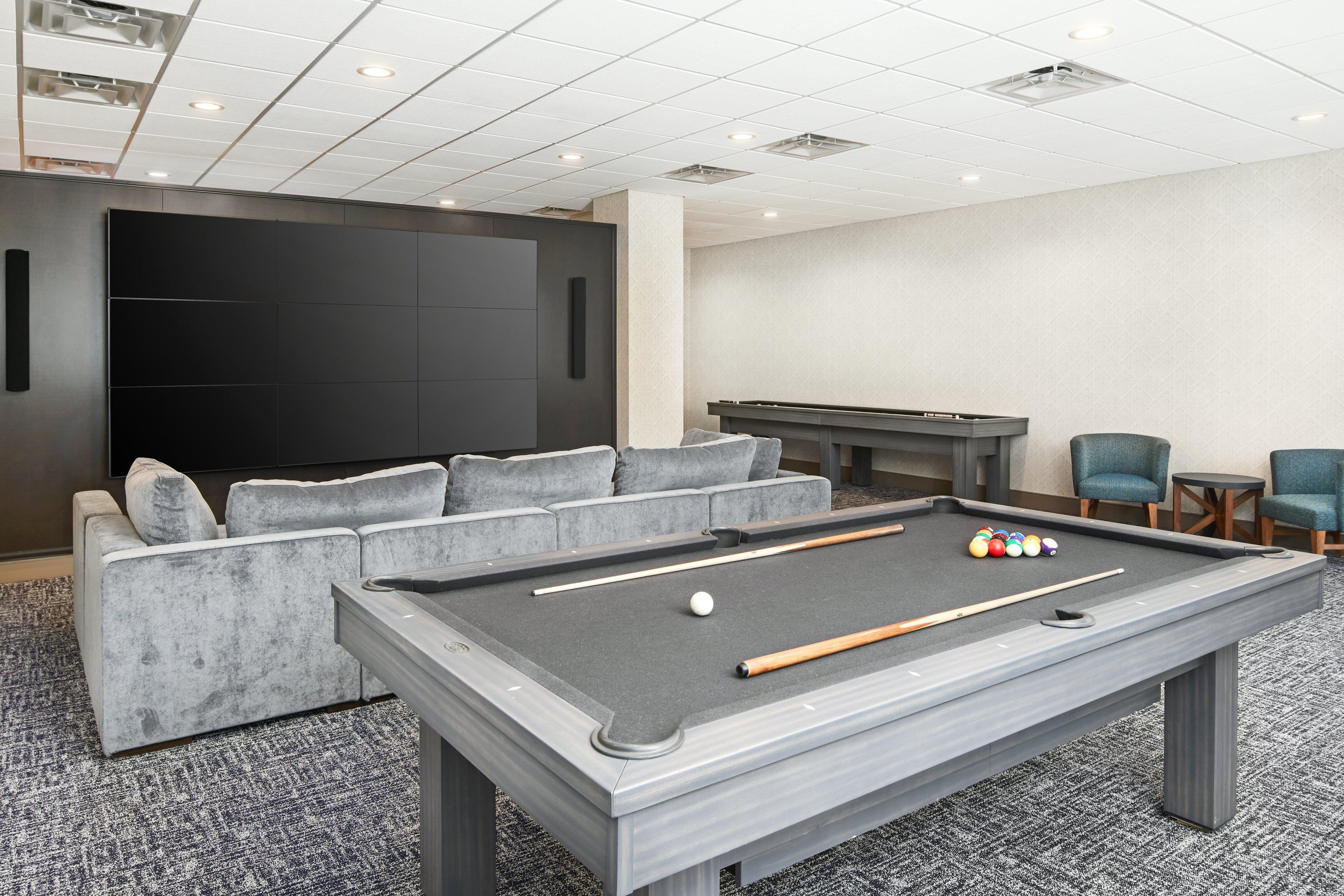 Holiday Inn Express Richmond - Midtown By Ihg Dumbarton Exterior photo