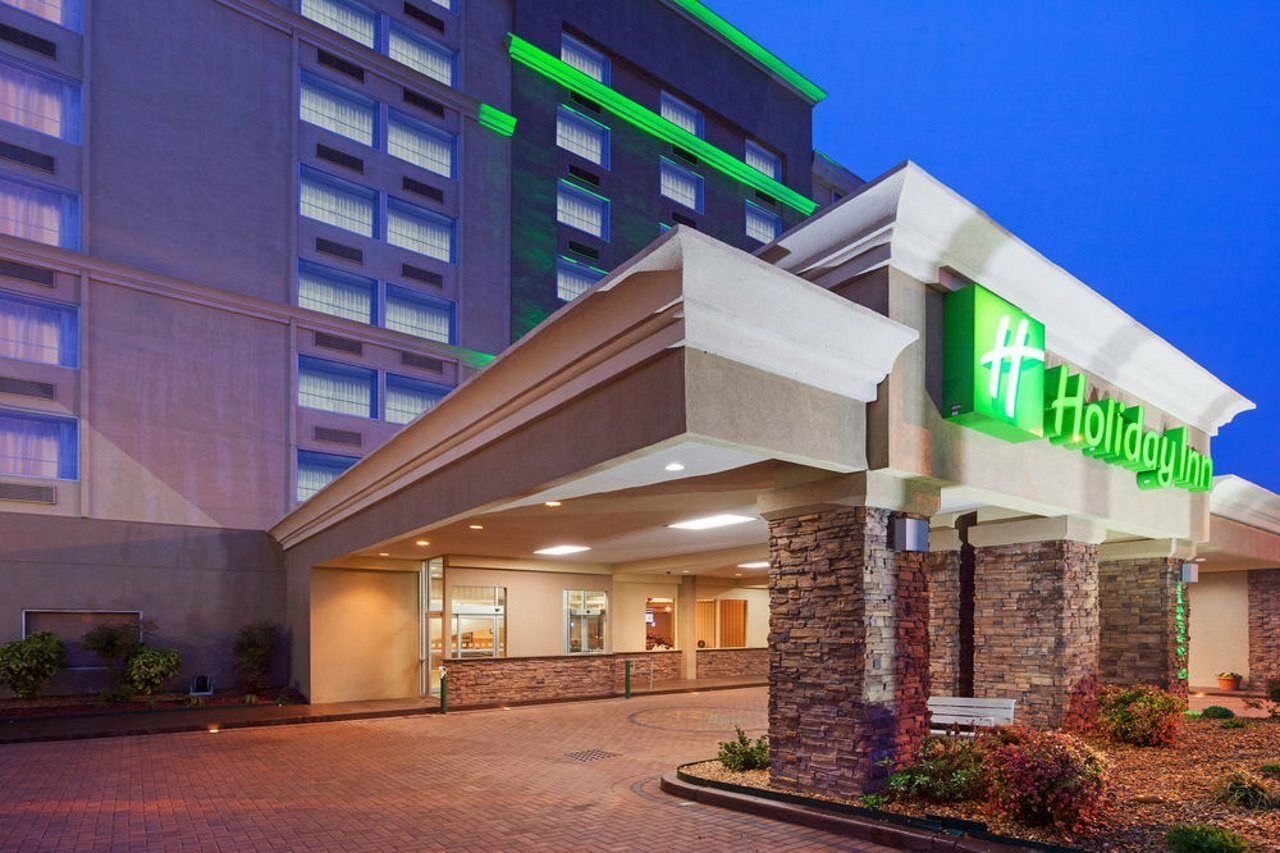 Holiday Inn Express Richmond - Midtown By Ihg Dumbarton Exterior photo